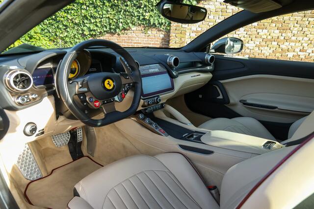 Ferrari GTC4 One of the 70 GTC4Lusso models from the "Tailor Made Collection 70th Anniversary", The grand Tourer - 1/1 Inspired by 250 Europa Vignale coupé 1955, When heritage and taste come together, Ordered with refined style with excellent options and other altern
