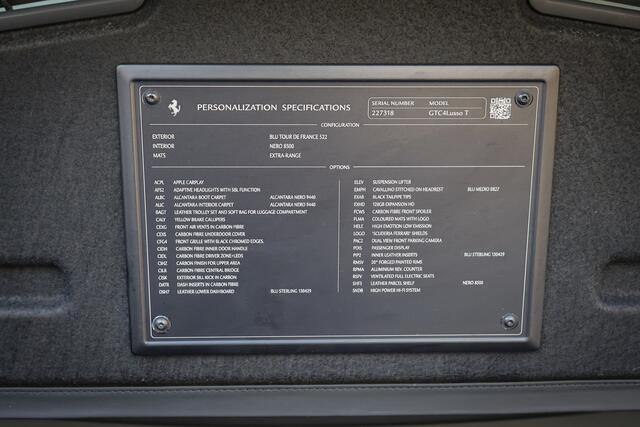 Ferrari GTC4 Lusso T 3.9 V8 | DEALER ONDERHOUDEN | APPLE CARPLAY | CARBON EXTERIEUR/INTERIEUR | LIFT | CAMERA | PASSENGER DISPLAY |