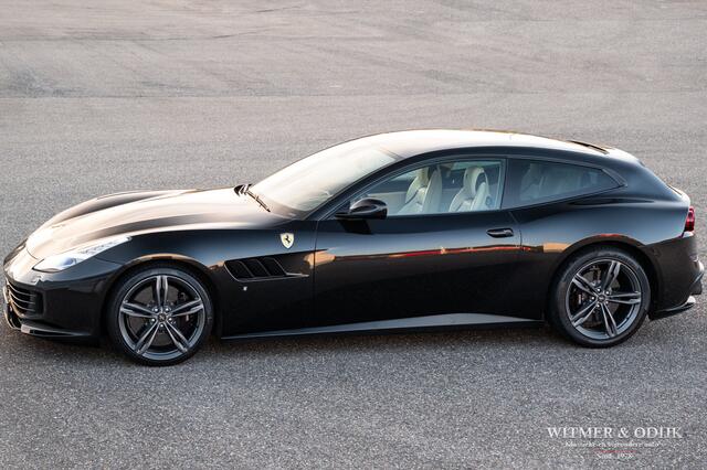 Ferrari GTC4 6.3 V12 Zeer mooi!