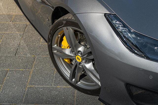 Ferrari Portofino 3.9 V8 HELE | Carbon Ext./Int. | AFS | Magneride | Comfortstoelen | Dealer Onderhouden | Historical Color |