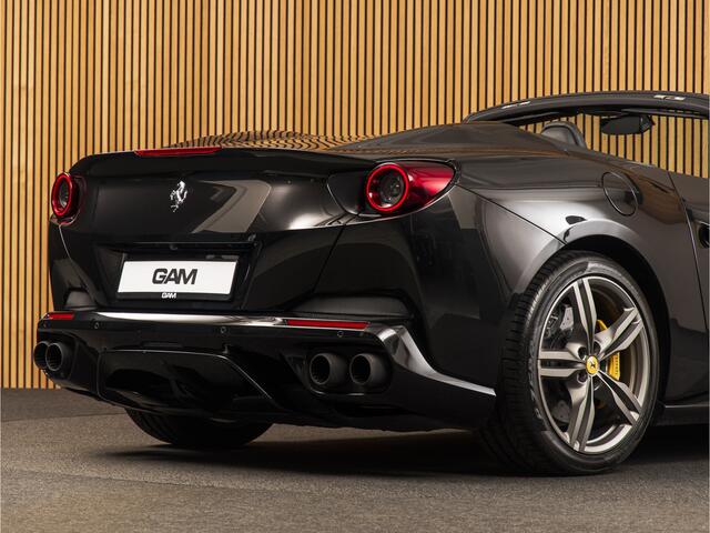 Ferrari Portofino 3.9 V8 HELE CARBON INTERIOR | JBL | PASSENGER DISPLAY