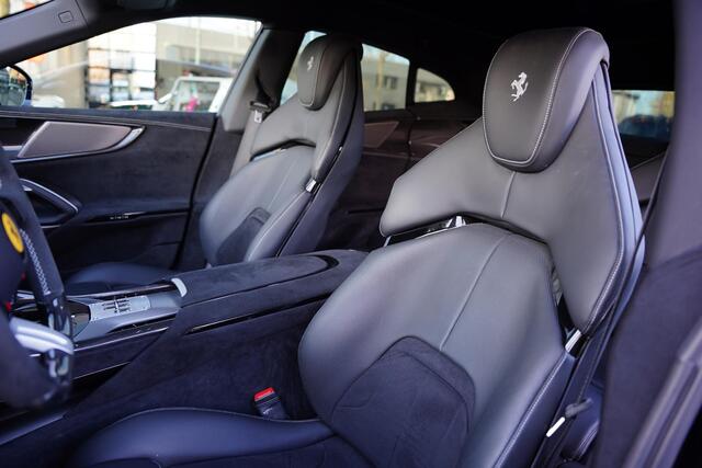 Ferrari Purosangue 6.5 V12 Full Carbon Pack Lifting Panoramadak