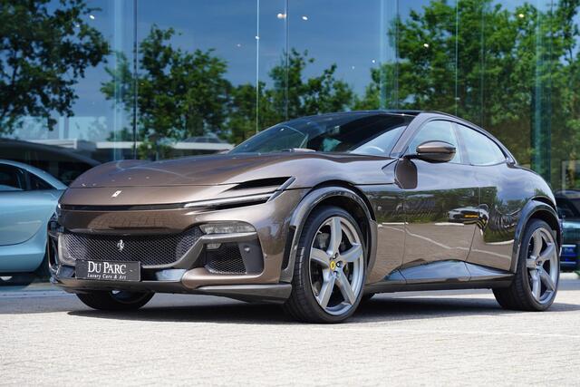 Ferrari Purosangue 6.5 V12 / NL-AUTO / BTW / Carbon / Massage / 8 D.Km