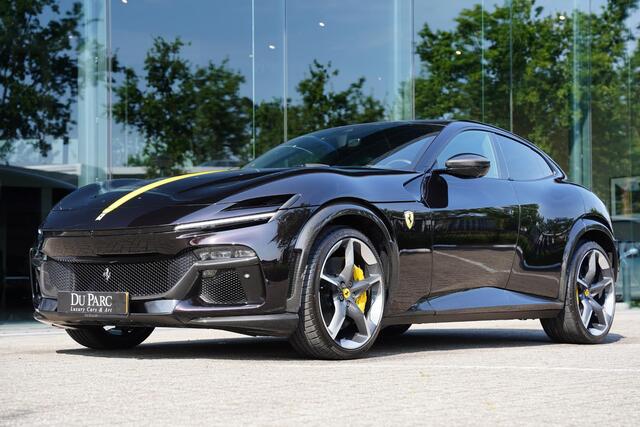Ferrari Purosangue 6.5 V12 / Retrofit Steering Wheel / Full Carbon / Electrochromic Roof