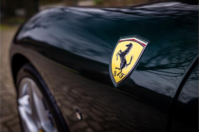 Ferrari Roma 3.9 V8 HELE Verde Zeltweg Magneride Full Adas Passenger Display