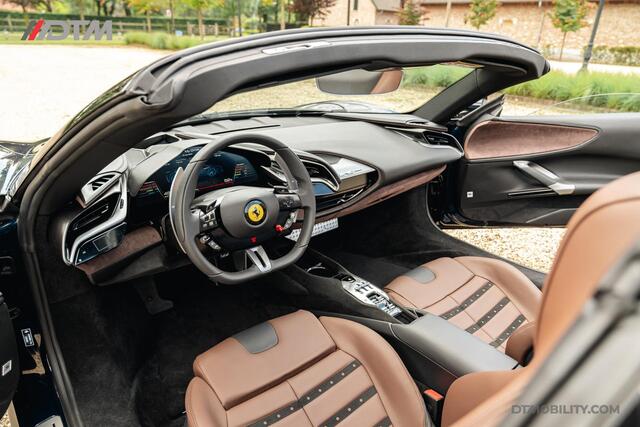 Ferrari SF90 Spider 4.0 V8 | Blu Pozzi | Daytona Seats Cioccolato |