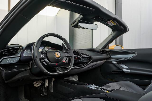 Ferrari SF90 Spider - Giallo Montecarlo - Carbon - VAT