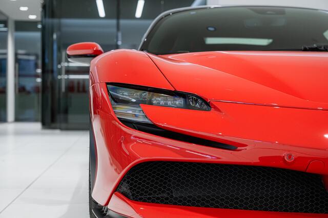 Ferrari SF90 Stradale - Kroymans Ferrari