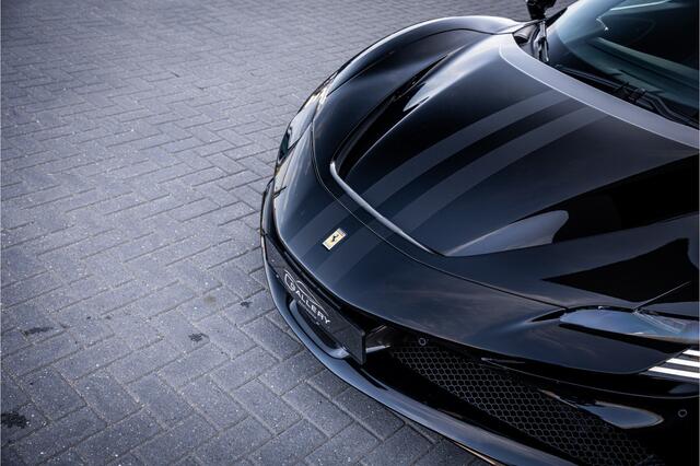 Ferrari SF90 Stradale 4.0 V8 - BTW l NL Auto l Lift l Fabrieksgarantie l Carbon in & exterieur