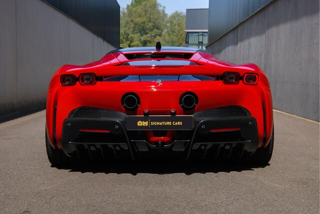 Ferrari SF90 Stradale 4.0 V8 Novitec wheels | Front Axle lift | Carbon