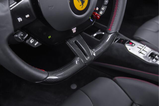 Ferrari SF90 Stradale 4.0 V8 Novitec wheels | Front Axle lift | Carbon