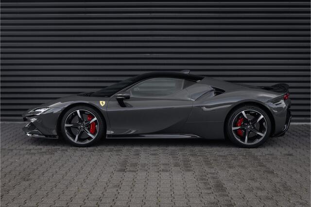 Ferrari SF90 Stradale 4.0 V8 Ext Fiorano Package - 1000 pk