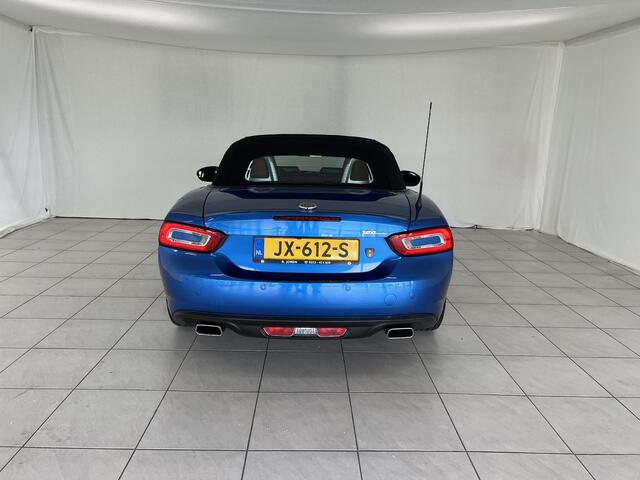 Fiat 124 Spider 1.4 MultiAir Turbo Lusso full option, dealer onderhouden, Bose Audio, Parkeercamera achter