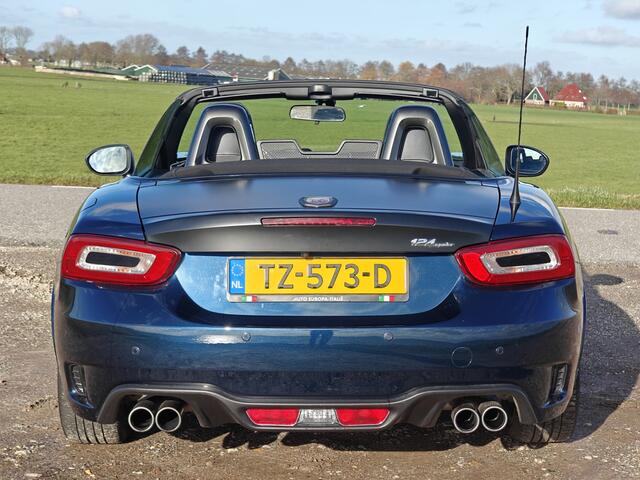 Fiat 124 Spider 1.4 MultiAir Turbo Abarth