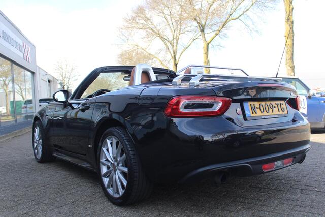 Fiat 124 Spider 1.4 MultiAir Turbo Lusso