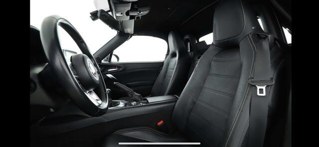 Fiat 124 Spider 1.4 MultiAir Turbo Lusso S-Design!