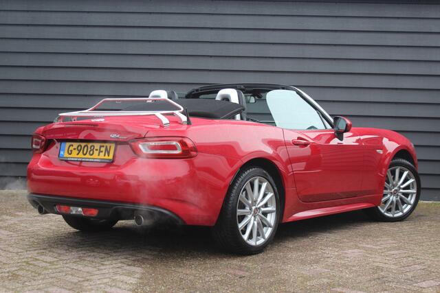 Fiat 124 Spider 1.4 MultiAir Turbo Lusso - 140 PK - AUTOMAAT - LEDER - CAMERA - KEYLESS -