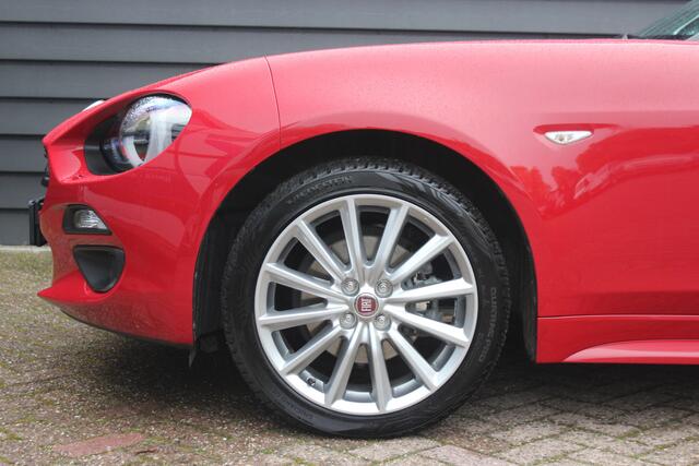 Fiat 124 Spider 1.4 MultiAir Turbo Lusso - 140 PK - AUTOMAAT - LEDER - CAMERA - KEYLESS -