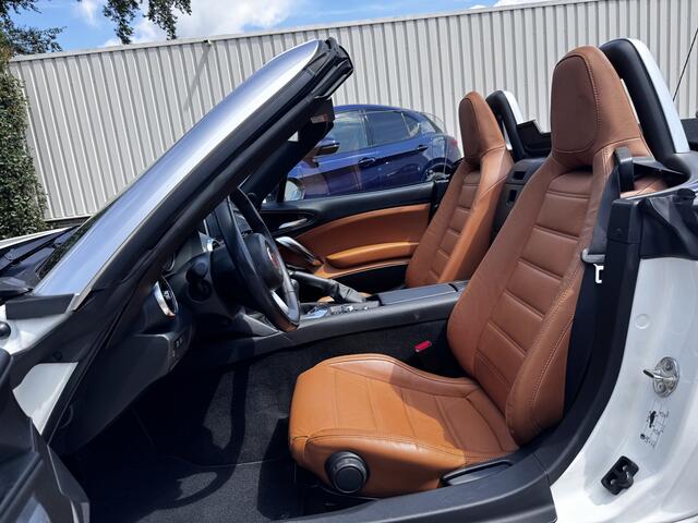 Fiat 124 Spider 1.4 MultiAir Turbo Lusso