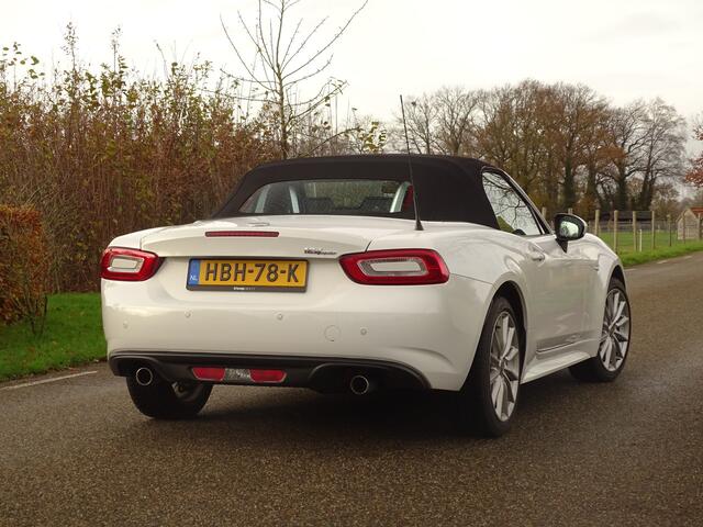 Fiat 124 Spider 1.4 MultiAir Turbo Lusso | !Parelmoer-Lak! | 2e Eig. | Bose | Nieuwstaat!