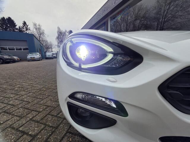 Fiat 124 Spider 1.4 MultiAir Turbo Lusso