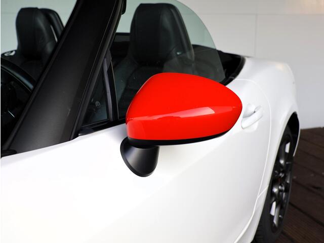 Fiat 124 Spider 1.4 MultiAir Turbo Abarth | Brembo | Stoel verwarming | Navigatie | Keyless entry | Winterbanden