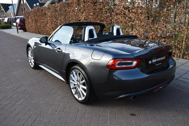 Fiat 124 Spider 1.4 MultiAir Turbo Lusso AUTOMAAT ZÉÉR MOOI!