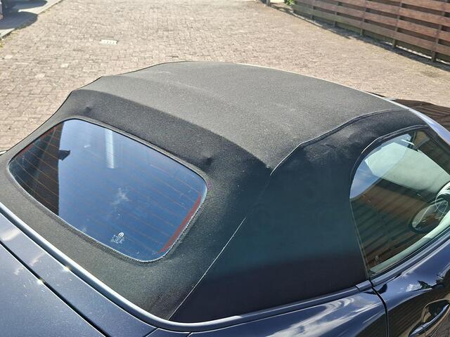 Fiat 124 Spider 1.4 MultiAir Turbo Lusso, leer, Bose