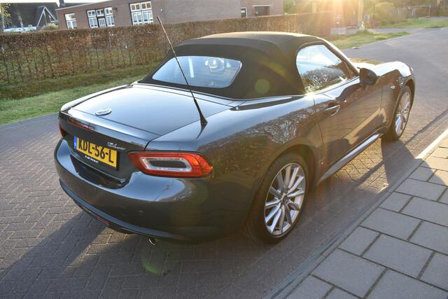 Fiat 124 Spider 1.4 MultiAir Turbo Lusso AUTOMAAT ZÉÉR MOOI!