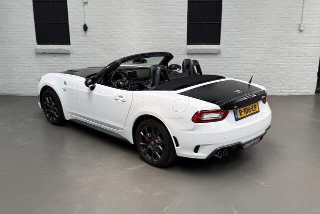 Fiat 124 Spider 1.4 MultiAir Turbo Abarth Scuderia Tuning - Handgeschakeld
