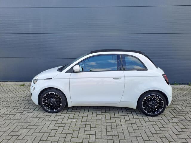 Fiat 500 Icon 42 kWh Cabrio 17 Inch LM wielen