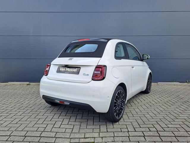 Fiat 500 Icon 42 kWh Cabrio 17 Inch LM wielen