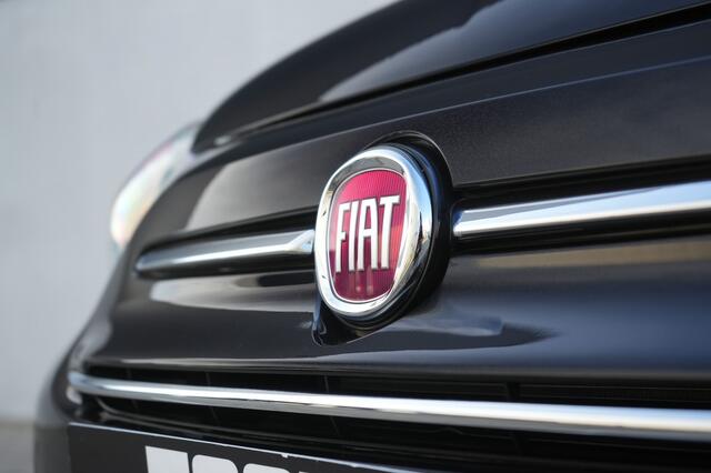 Fiat 500 1.0 Hybrid 70 PK Dolcevita | ¤352/maand | Carplay | Clima | 15"
