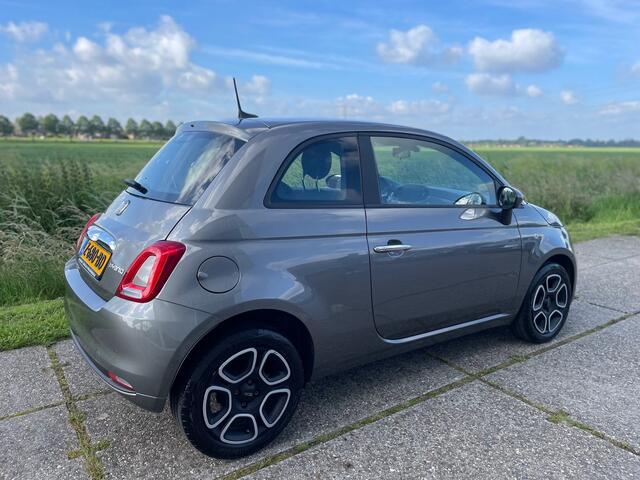 Fiat 500 1.0 Hybrid Club, Apple carplay, clima, parkeersensoren