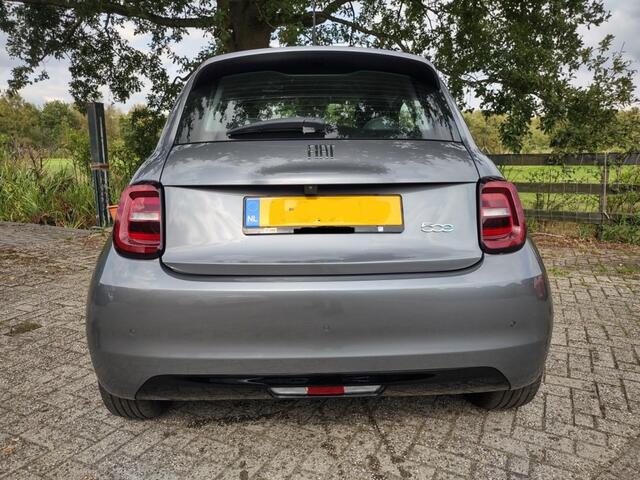 Fiat 500 E-Limited Edition- Grote Batterij-Met 2000 Subsidie