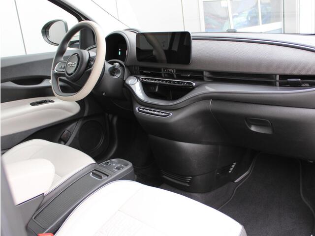 Fiat 500 La Prima 42 kWh | Navi / Camera / Leder