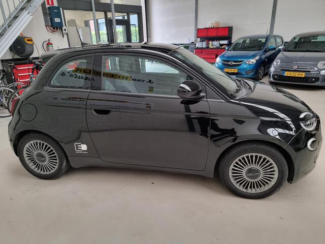 Fiat 500 Icon 42 kWh Navi Climate Apple Carplay/Android Auto