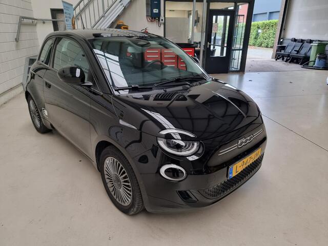 Fiat 500 Icon 42 kWh Navi Climate Apple Carplay/Android Auto
