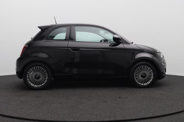 Fiat 500 Passion 42 kWh Digi. Dash DAB LMV 16' LED