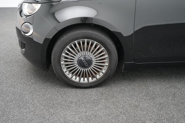 Fiat 500 Passion 42 kWh Digi. Dash DAB LMV 16' LED