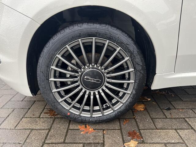 Fiat 500 Dolcevita 1.0 Hybrid 16"LMV
