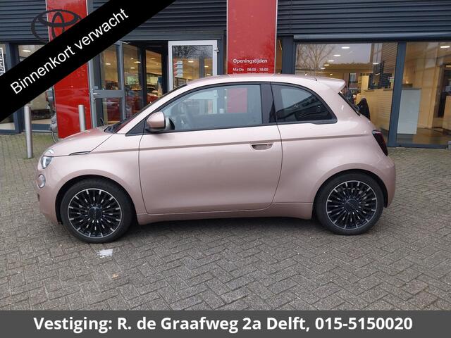 Fiat 500 Icon 42 kWh | Keyless | Navigatie | Camera