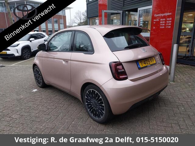 Fiat 500 Icon 42 kWh | Keyless | Navigatie | Camera