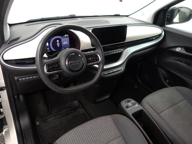 Fiat 500 Icon 42 kWh Aut- Two Tone, Led, Carplay, Virtual Cockpit, Dynamic Select