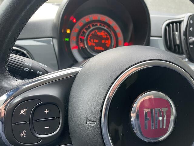 Fiat 500 Cabrio 0.9 TwinAir Turbo Lounge Airco - Cruise control - Navigatie full map - Multifunctioneel lederen stuurwiel - Mistlampen - E-bedienbare kap - 15"licht metalen velgen Pack vision met regensensor en park. sensoren achter