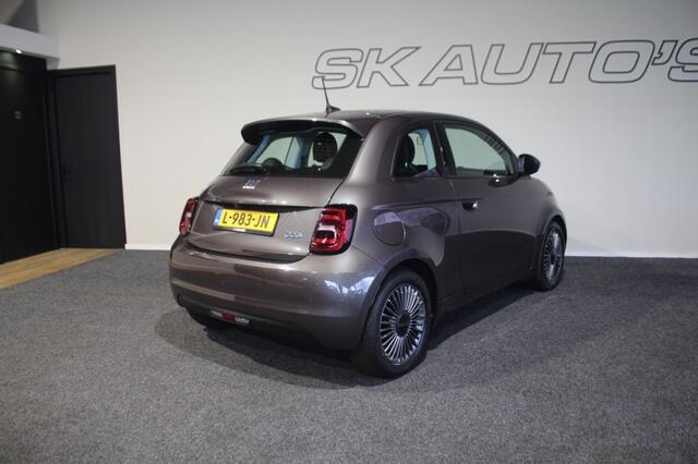 Fiat 500 ICON 42 KWH CARPLAY NAVI CLIMA CAMERA USB LED ALL-IN PRIJS!