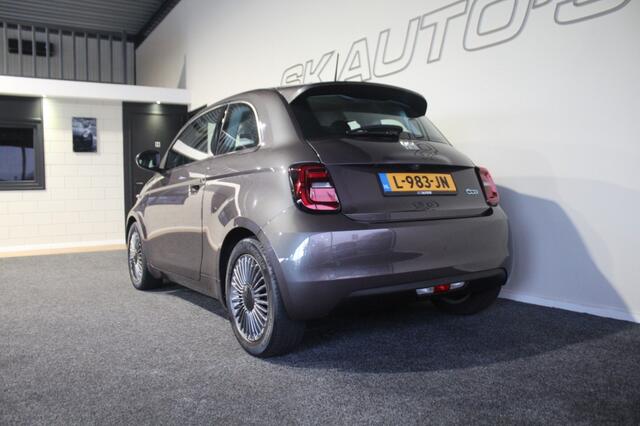Fiat 500 ICON 42 KWH CARPLAY NAVI CLIMA CAMERA USB LED ALL-IN PRIJS!