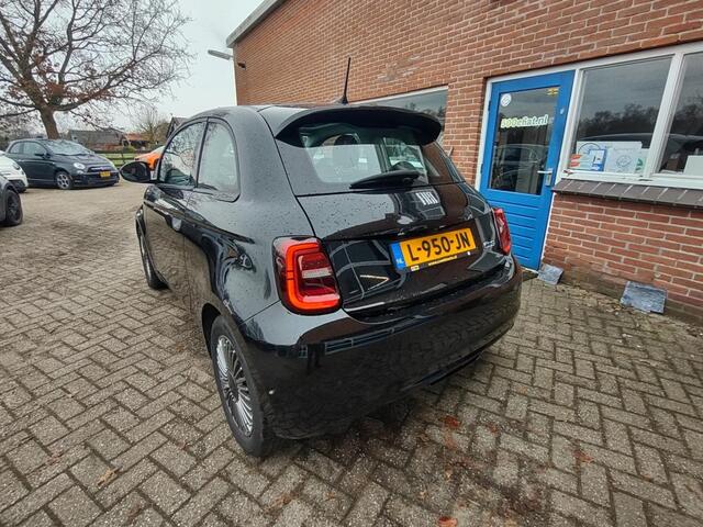 Fiat 500 E-42KW-Sunroof- LED -Adaptive Cruise- Meer