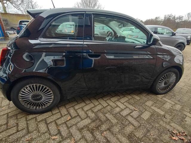 Fiat 500 E-42KW-Sunroof- LED -Adaptive Cruise- Meer