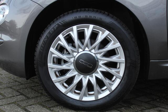 Fiat 500 1.0 Hybrid Dolcevita Panorama dak / Airco / Cruise control / Navigatie / AppleCarPlay/AndroidAuto